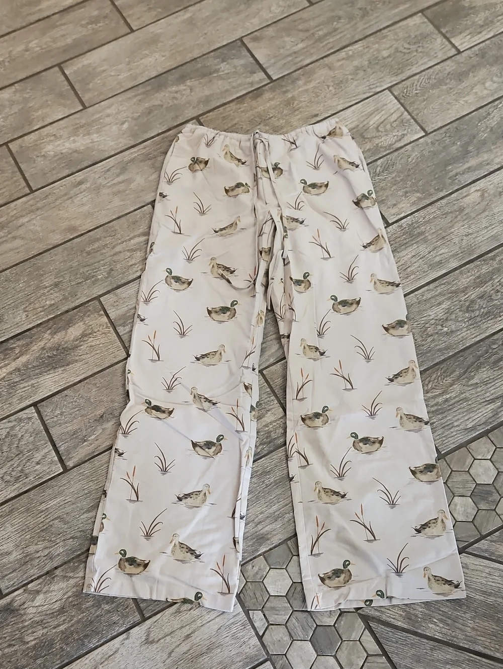 Light Cream Duck Print Lounge Pants Size Small New With Tags